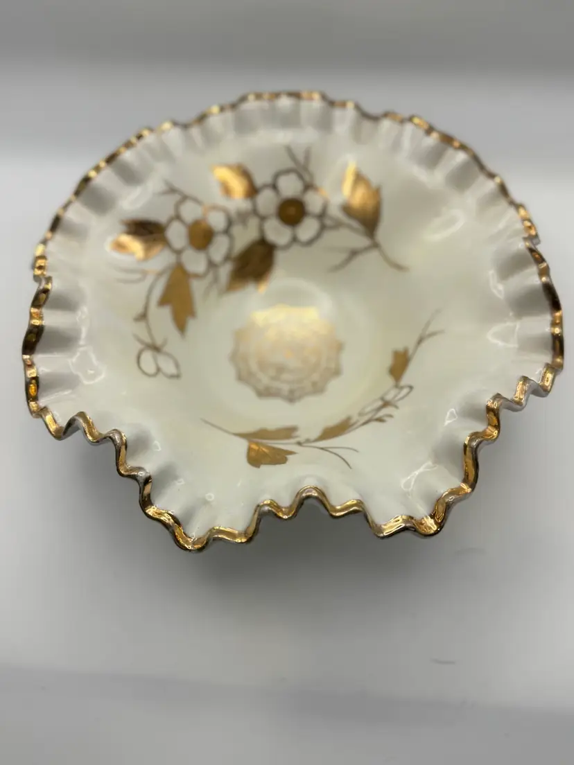 Vintage Kalk Porcelain Candy Dish; Ruffled, Gold Trimmed Edge. 8”D