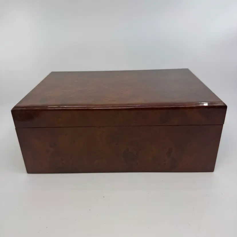 Vintage Italian Burl Wood Veneer Cigar Trinket Box Made In Italy 11”x7.5”x4.25”
