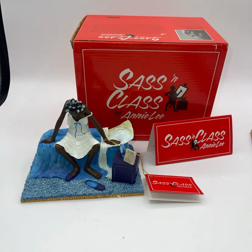 Annie Lee Sass n’ Class Figurine "Blue Monday” #6004 Signed By Artist Rare