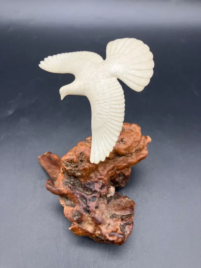 BIN - Vintage John Perry Dove Kinetic Sculpture With Burlwood 4.5”