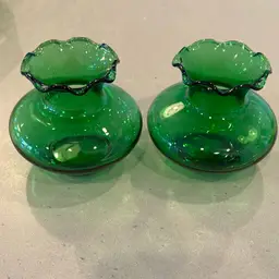 #01 - Anchor Hocking Green Bud Vases