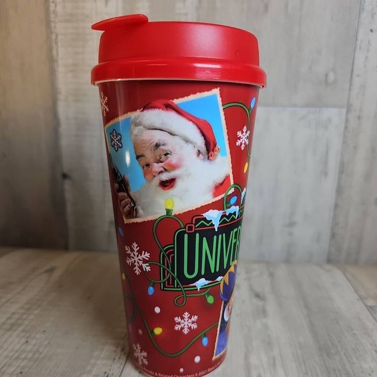 Universal Studios Hollywood 2021 Holiday Freestyle Cup – Santa & Nutcracker