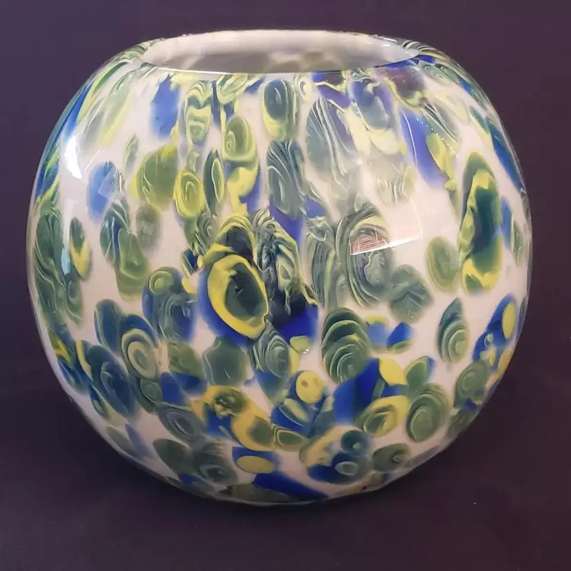 Art Glass Home Design Blown Art Glass 7" Diameter Round Vase Multicolor