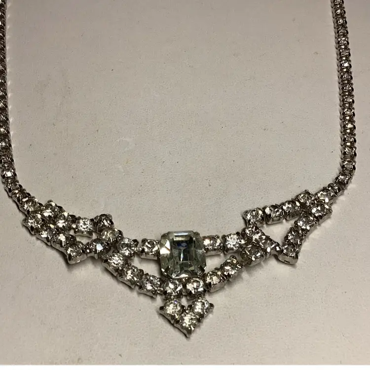 Rhinestone Chocker 15” - Well Made