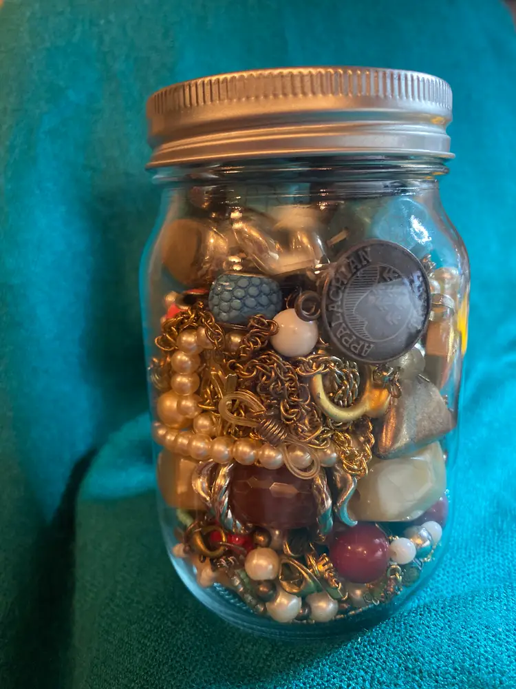 Pint jar of mixed generation fashion jewelry!