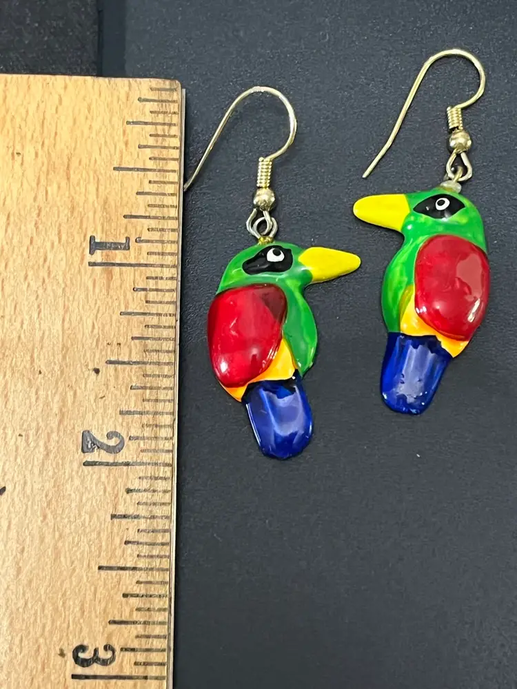 Vintage Colorful Tropical Bird Earrings Signed Taiwan Republic Of China