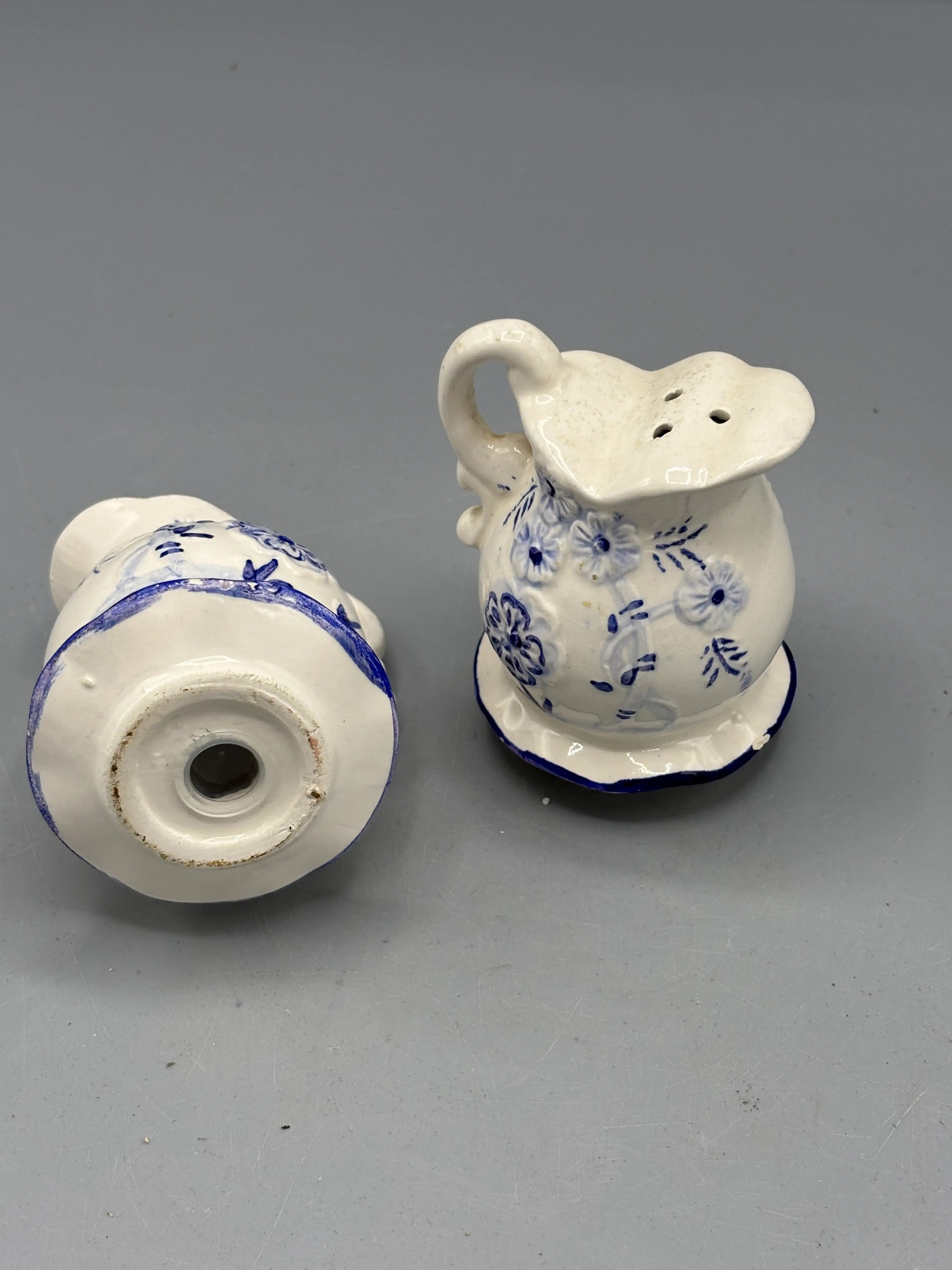 Image 2 of 4