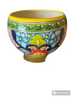 Item # 272 Round Pot 8.5" diameter