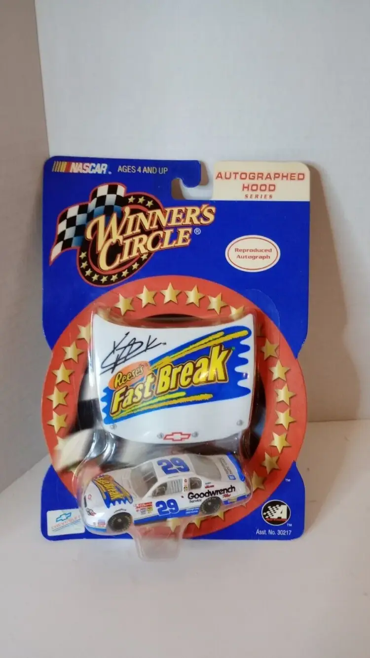 Kevin Harvick #29 Winner's Circle 1:64 Reese's Goodwrench Car Hood Series