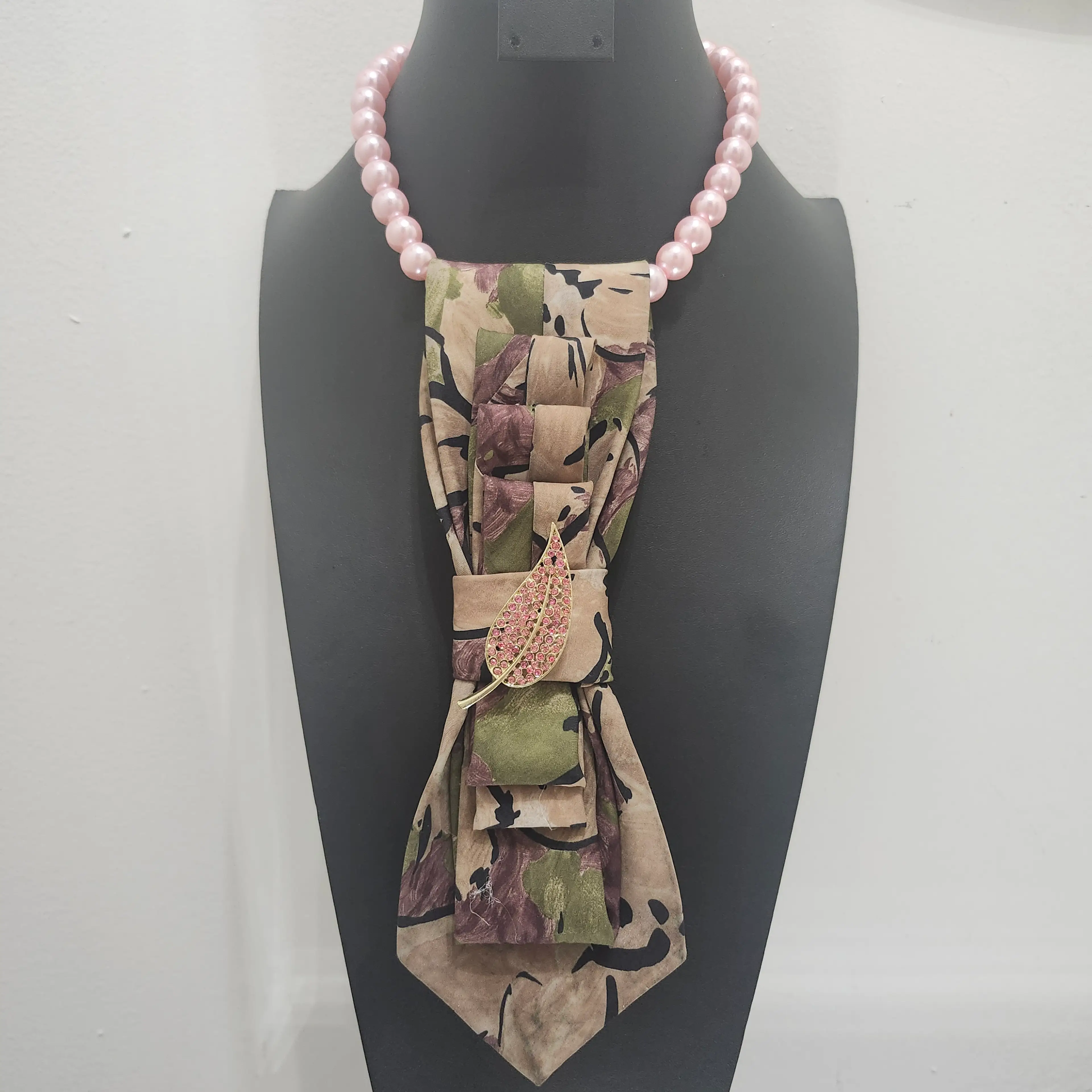 Image 2 of 4