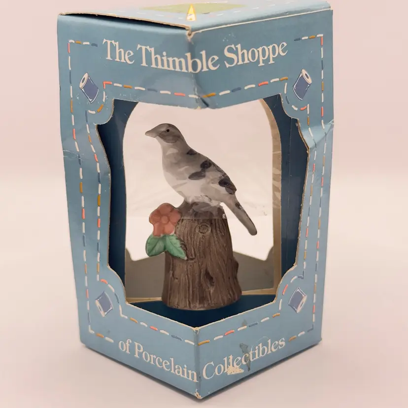 Vintage 1986 The Thimble Shoppe Porcelain Bird on a Stump Thimble Figurine, Collectible in Original Box, By Enesco, Made in Korea