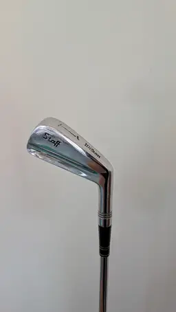 Wilson Staff 1 iron BLADE
