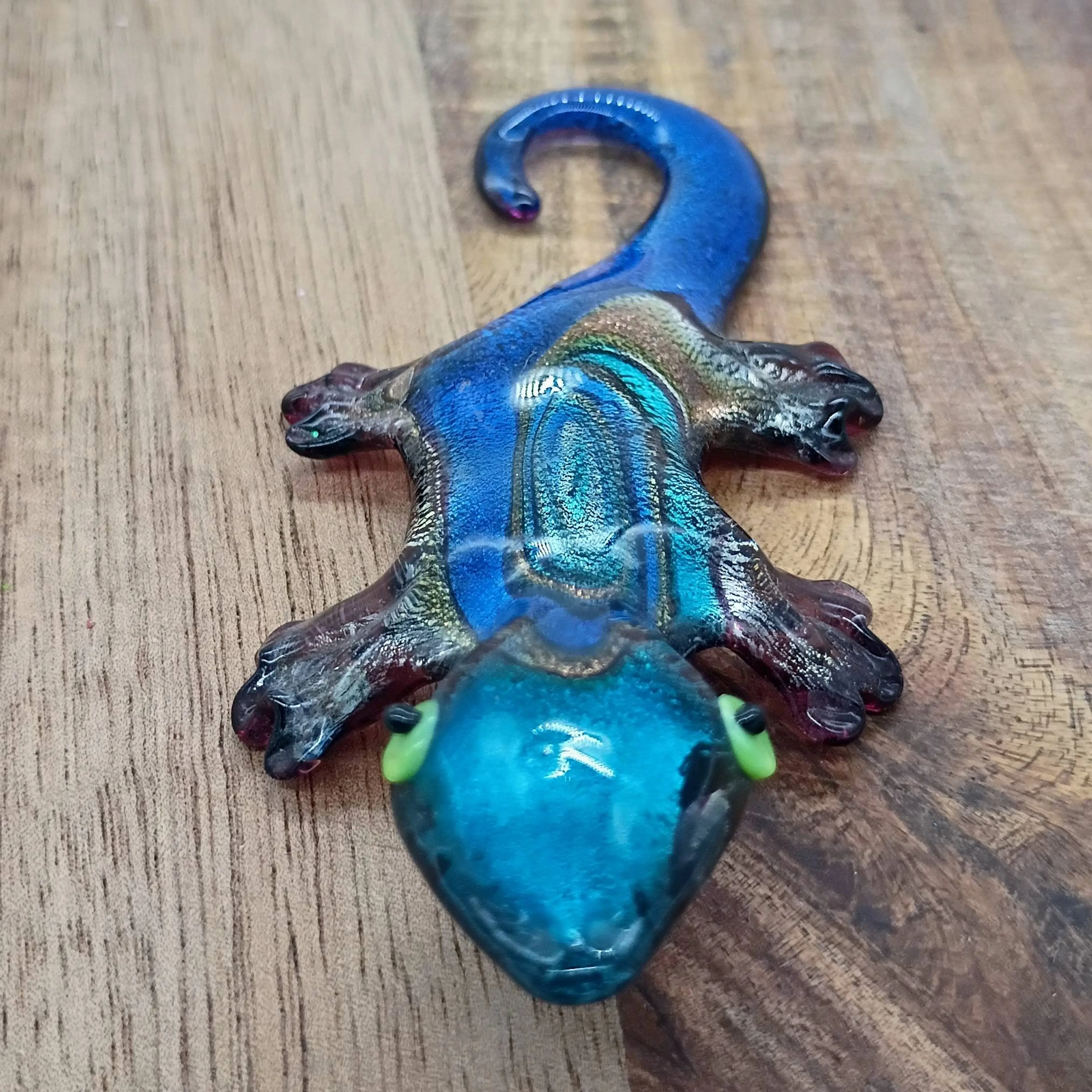 Image 4 of 6