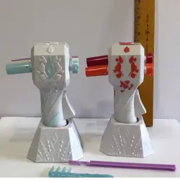 Disney Frozen Sister Styles Anna And Elsa Braiding Tools
