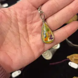 Bird Swooning Pendant Necklace