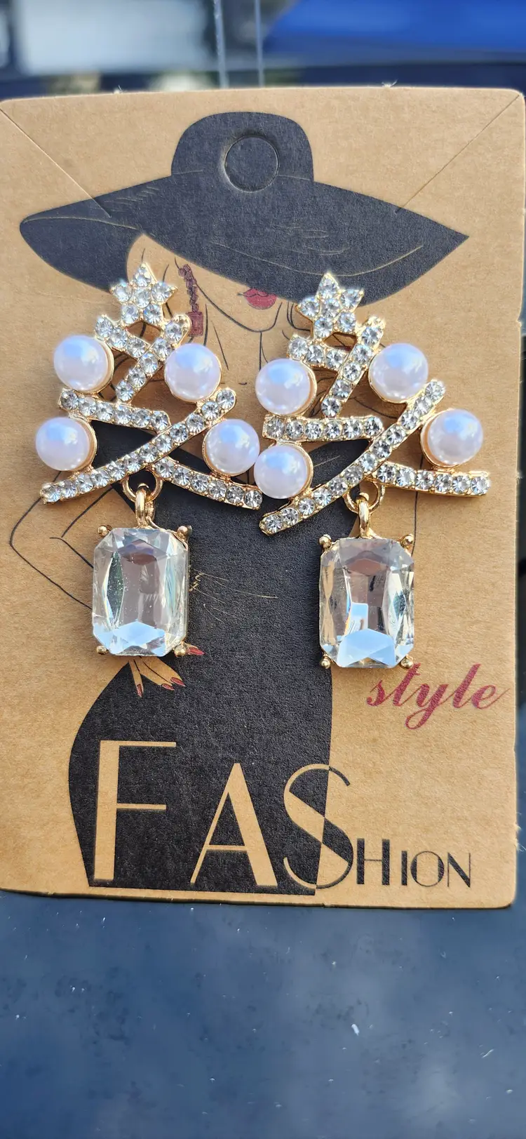 Crystal and Pearl Evergreen Earrings