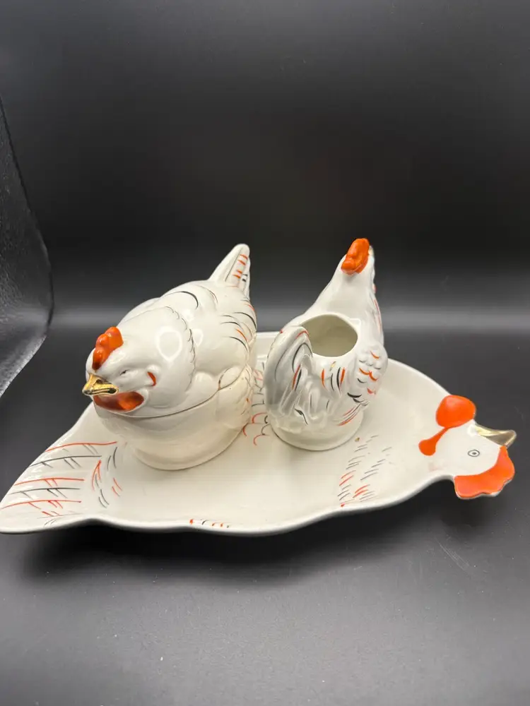 Vintage Ceramic Rooster Creamer, Hen Sugar Bowl, And Platter Set
