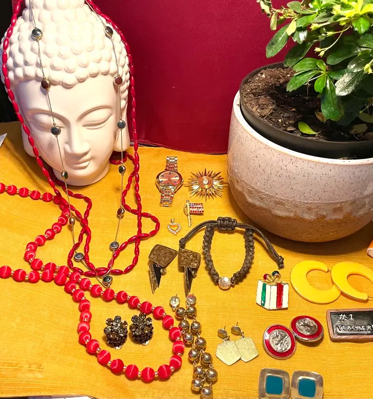 Mixed Jewelry Lot 1, Variety Of Beautiful Pieces Combine Lots For Discount