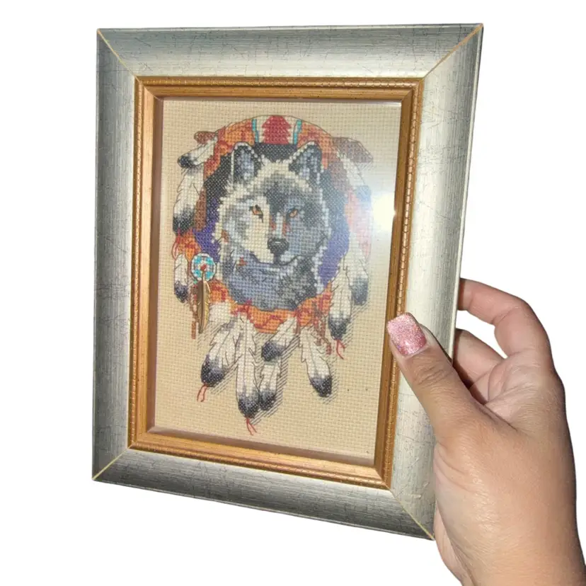 Wolf Needlepoint