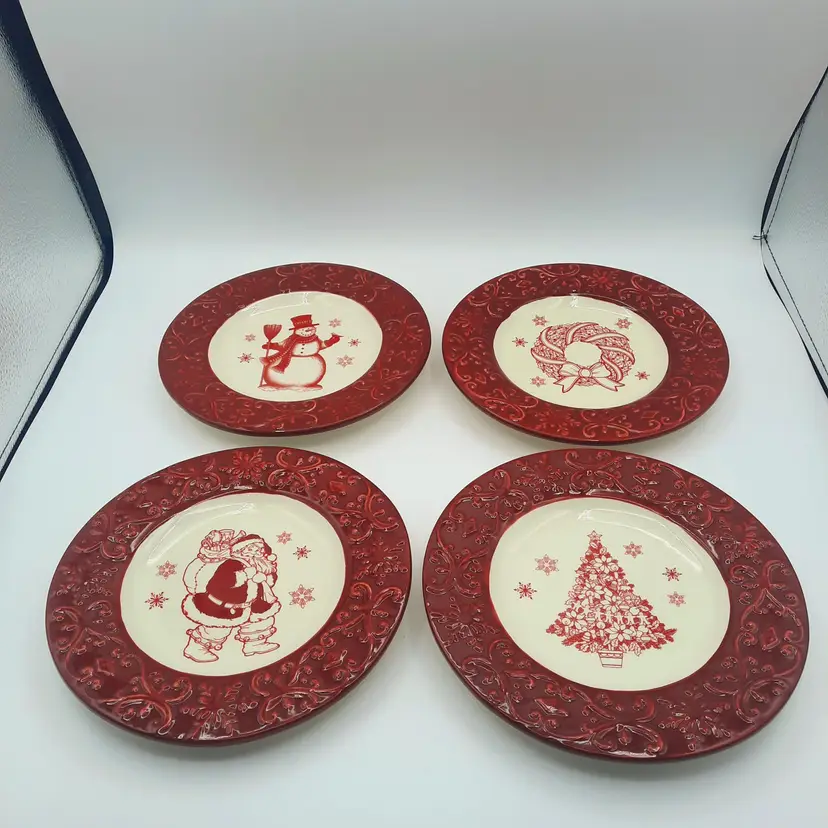 LTD Commodities Burgundy Wine Scroll Christmas Plates Set  of 4
