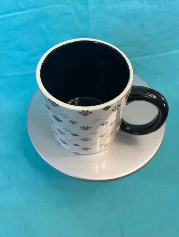 “Peanuts” Paw Print Mug