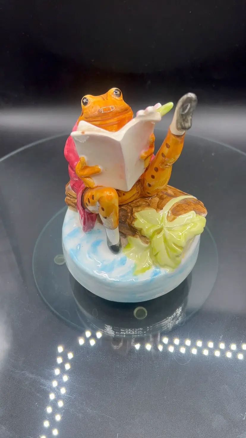 Schmid Beatrix Potter Mr Jeremy Fisher Lazy River Frog Music Box WORKS Insects
