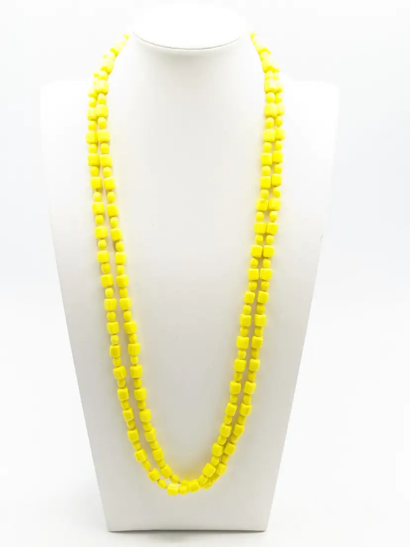 Vintage Yellow Glass Beaded Necklace Summer Jewelry