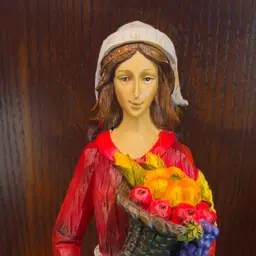 Tall Female Pilgrim Fall Autumn Thanksgiving Figurine w/ Cornucopia 17.25"