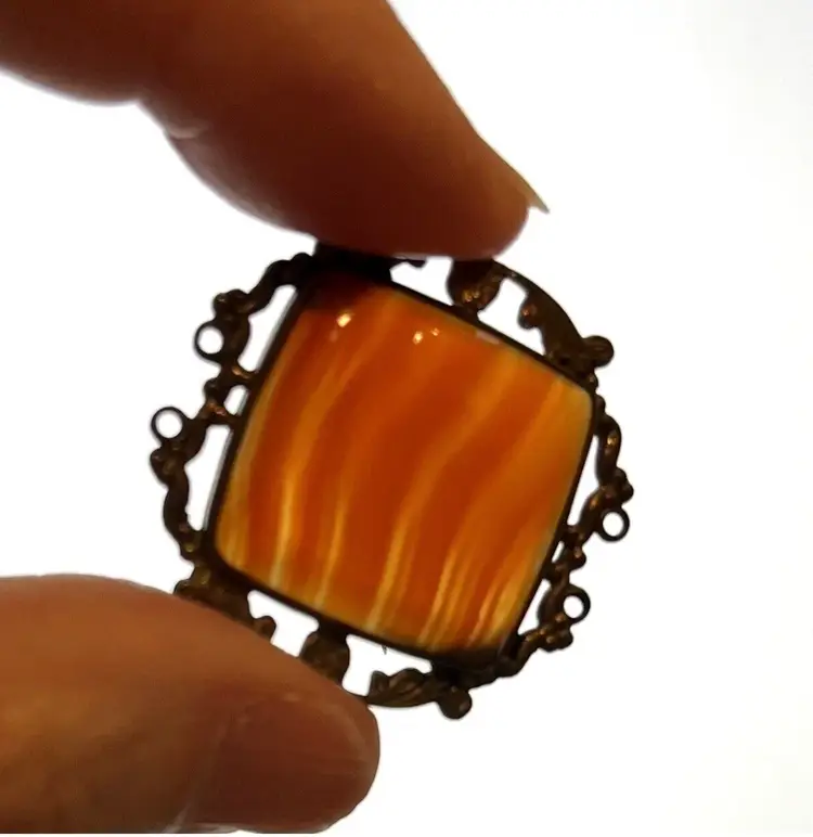 Antique Victorian Banded Agate Brooch Pin Orange Stone
