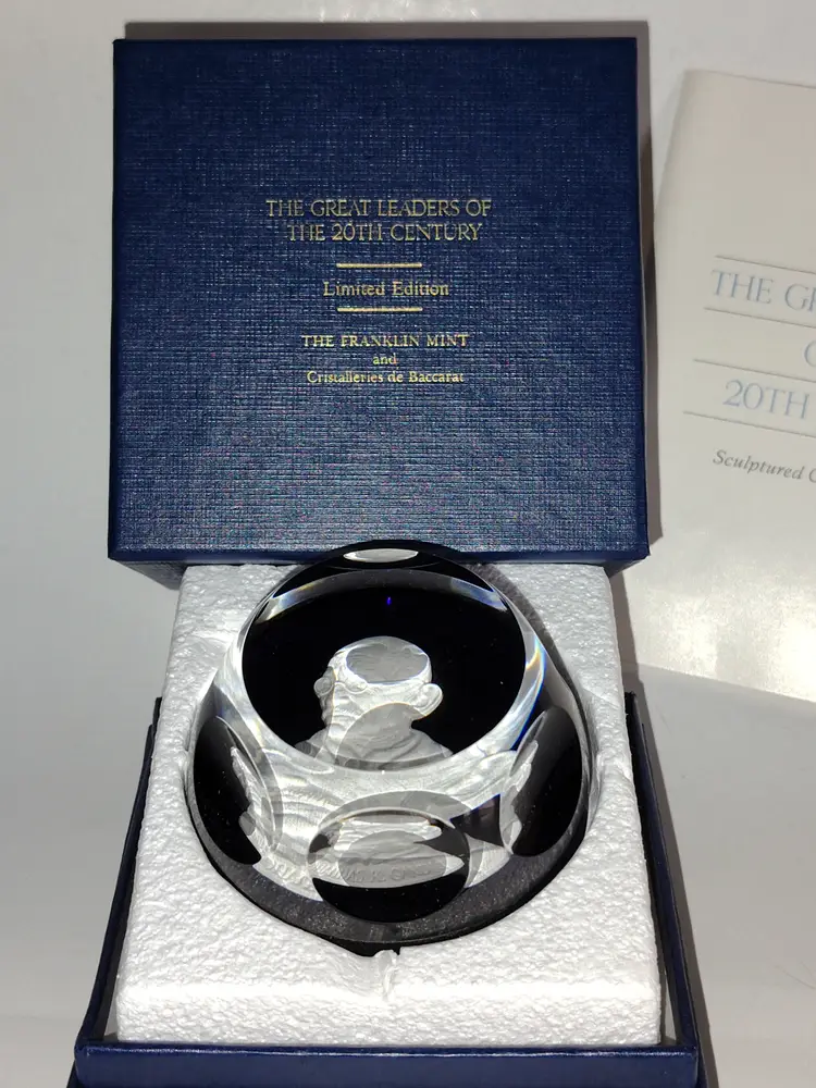 Vintage Baccarat for Franklin Mint Sulfide Cameo Paperweight, Gandhi, c1980