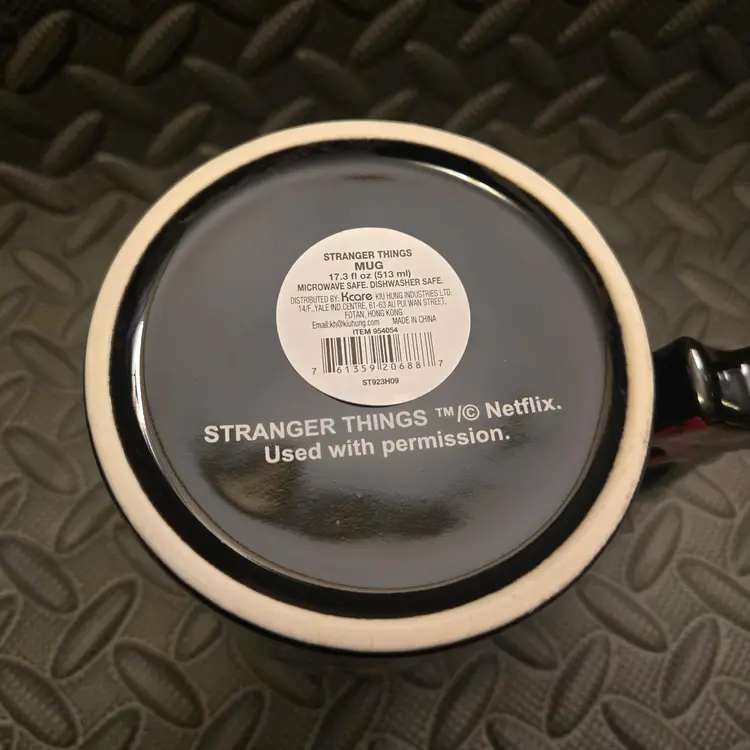 Stranger Things Ceramic Coffee Mug (17.3 oz.) Eddie Munson Guitar Handle Netflix