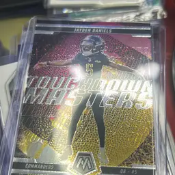 #51 - Card Or Single On Screen