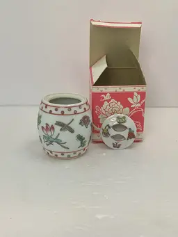 Vintage Chinese Porcelain Ginger Jar In Original Box Lillian Vernon Exclusive Miniature