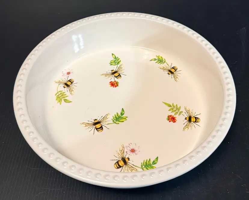 Anthropologie Lou Rota Mother Nature Pie Dish Bees And Floral