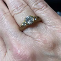 #68 - Estate Sale Jewelry Size 8