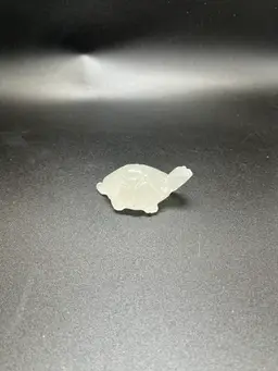 Small White Onyx Turtle