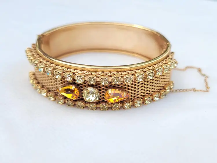 Vintage Yellow Rhinestone Gold Tone Metal Mesh Hinged Bangle Bracelet