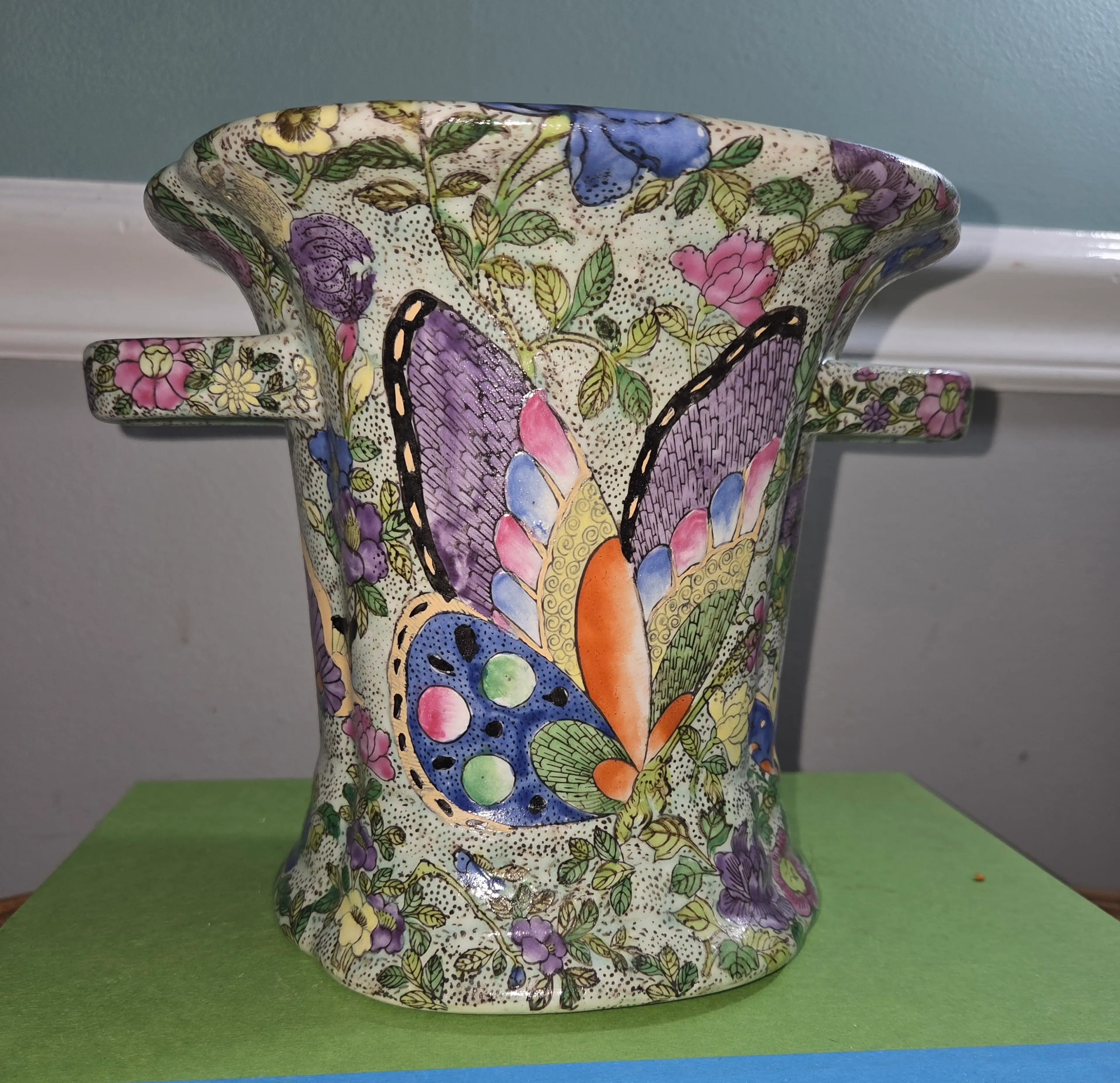 Image 2 of 6