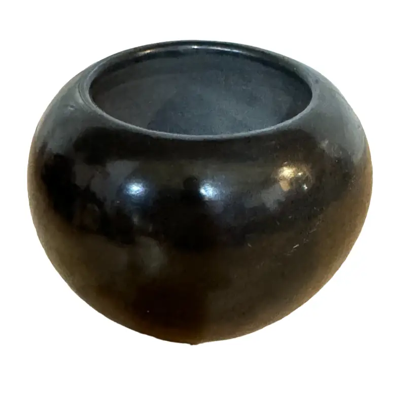 Santa Clara Pueblo Pottery By Santanita Cata Suazo Signed Black Native American Vessel Pot