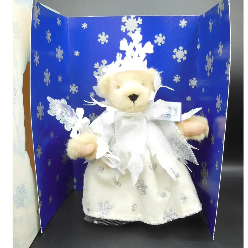 Vintage Muffy Vanderbear Snowflake NEW IN BOX!