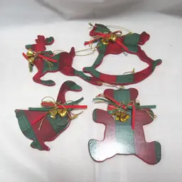 4 Pc Wooden Green & Red Plaid Animal Christmas Ornaments
