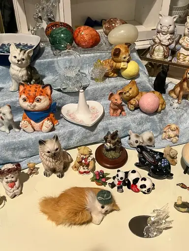 Need A Trinket? $3, $5 & $8 Starts 