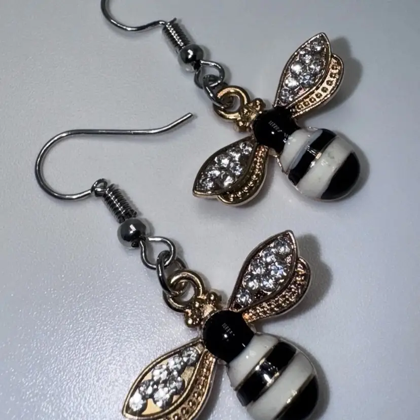White & Black Bumble Bee Handmade Dangle/Fishhook Earrings