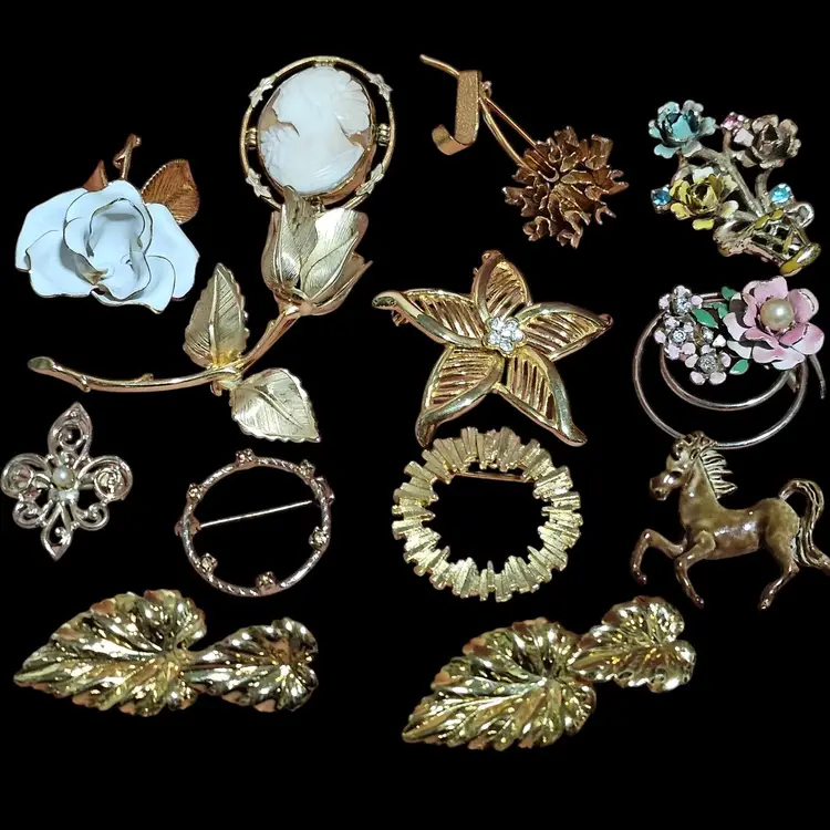 12 Goldtone Brooch Resellers Lot 2 Signed Rose Treasures!!!!