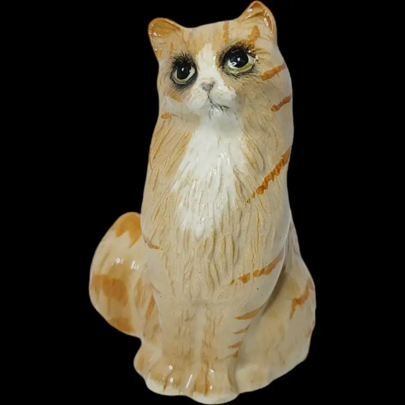 Vtg Royal Doulton Persian Orange & White Sitting Cat Figurine Crown England Rare