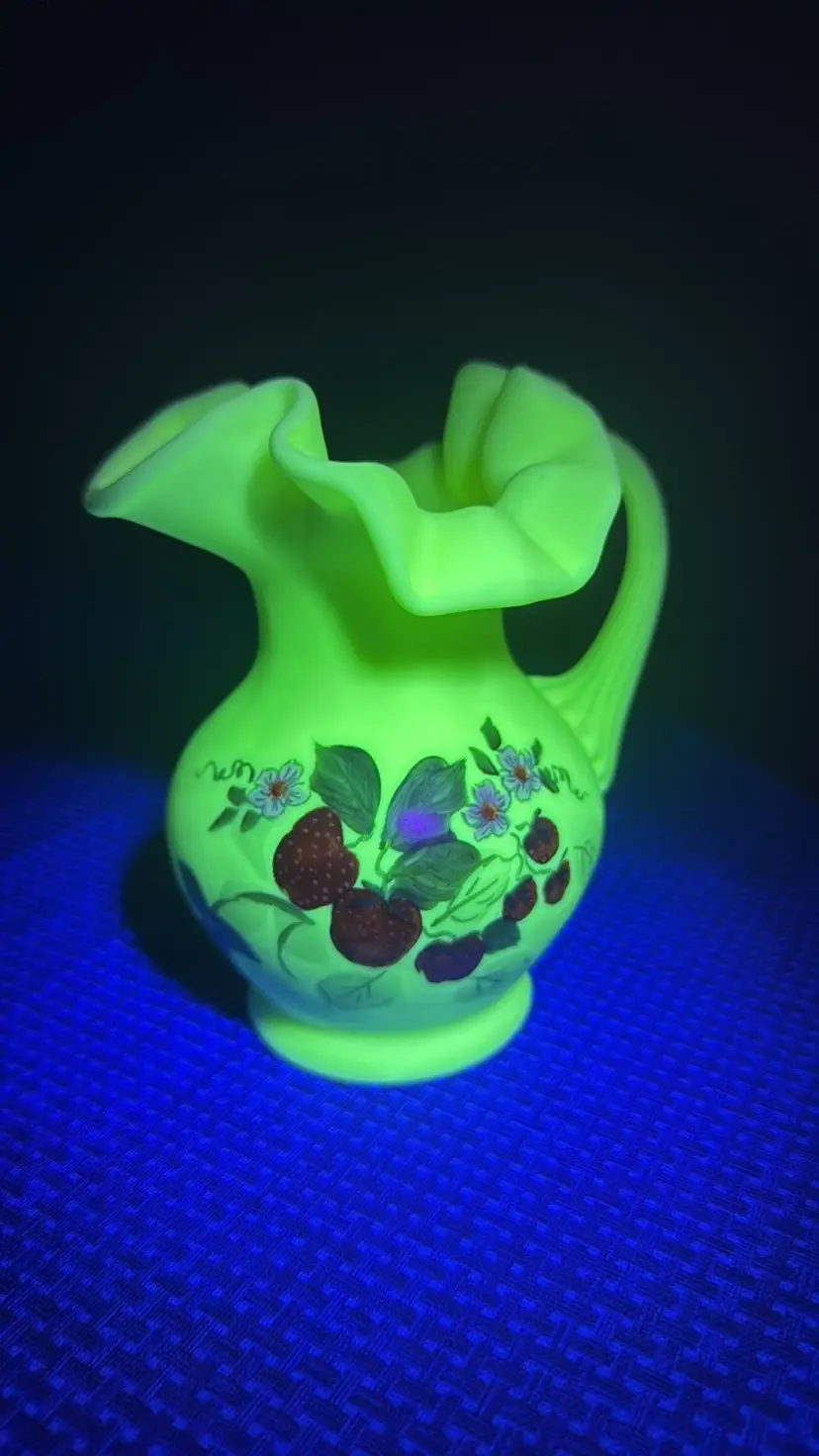 FENTON LOUISE PIPER HAND PAINTED STRAWBERRY CREAMER PITCHER P. Young 5.25” tall