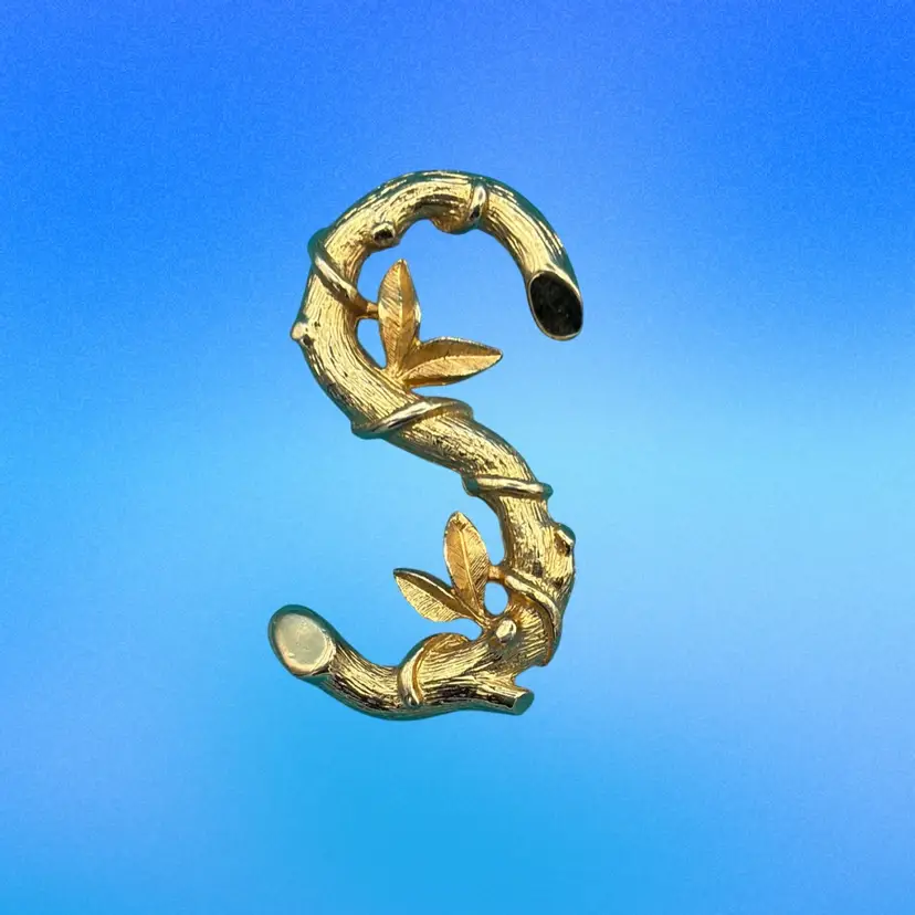 Vintage Gold-Tone Letter “S” Brooch – Branch & Leaf Design