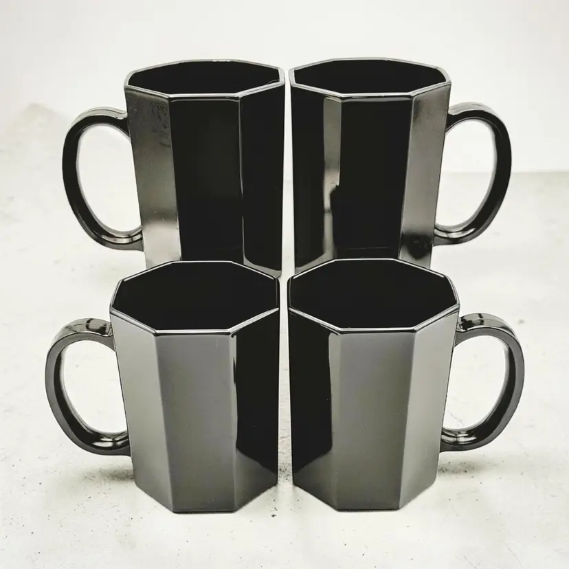 Arcoroc France Octime 8 Sided Black Glass Mugs EUC Set of 4 Beautiful Vintage