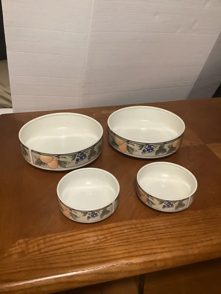Mikasa Intaglio Garden Harvest Vegetable & Fruit Bowls Set Of 4