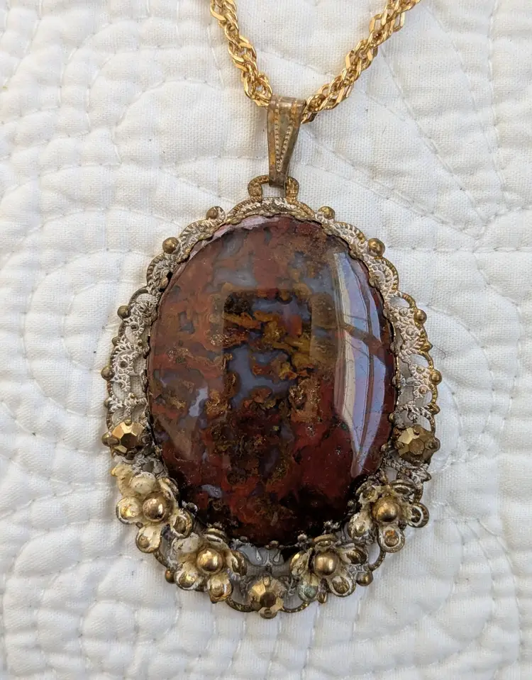 Vintage Ornate Stone Pendant in Shades of Rust and Brown in A Trifari Chain